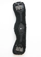 Demo Mattes Crescent Short Girth with Detachable Cover 65cm Black Inv 6197