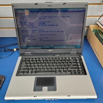 Acer Aspire 3100-1718 BL51 AMD Sempron 3500 @1.00 GHz + 256 MB RAM No HDD