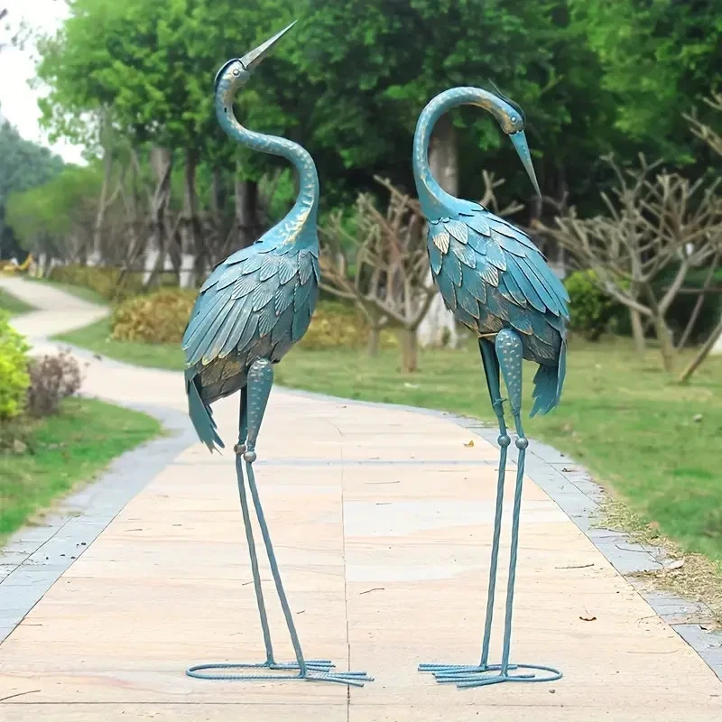 Set of 2 Metal Crane Garden Statues – Standing Bird Yard Art for Lawn Patio Pond - Image 3 of 4
