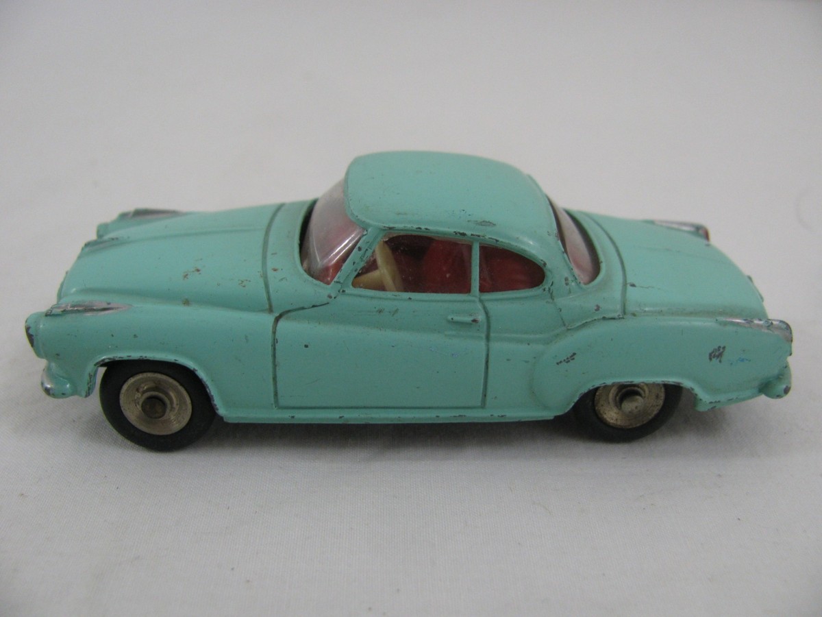 Dinky Toys Meccano France 1/43 Diecast Turquoise Borgward Isabella