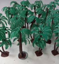 20 palm trees sets for models, railroads, wargaming, dioramas, etc.  3.5"