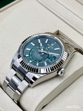 NEW 2026 Rolex Sky-Dweller 42mm 336934 Stainless Steel Oyster Green Dial 5