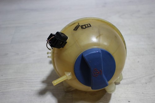 Ausgleichsbehälter Kühlmittel 1J0121403B VW Golf 4 1J Bj,00