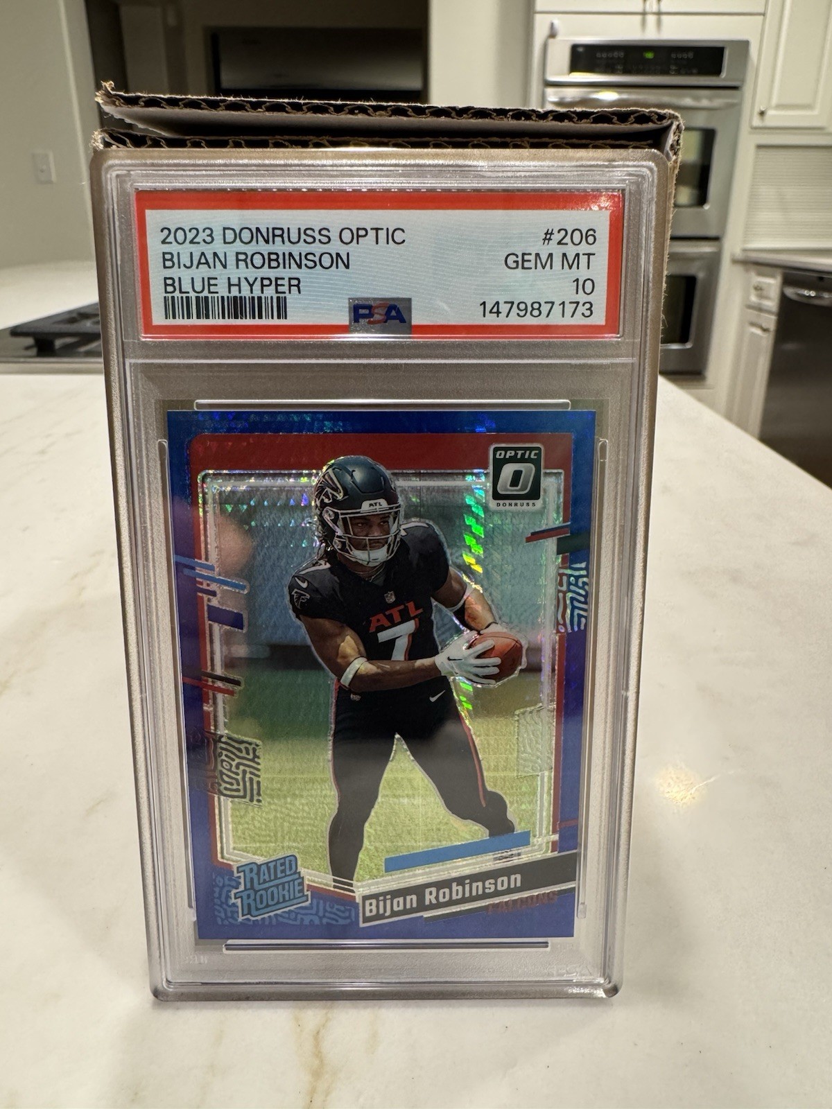 2023 Donruss Optic Bijan Robinson Blue Hyper Prizm (RC) #206 PSA 10