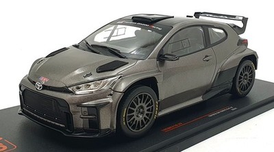 IXO Maßstab 1:18 Diecast 18CMC210.22 - Toyota GR Yaris Rally2 2024 - grau
