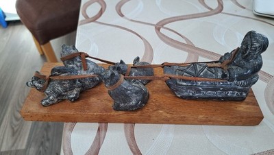 Atemberaubender handgefertigter Al Wolf Innuit (Eskimo) Schlitten und Hunde 