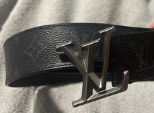 Louis Vuitton Reversible Black LEATHER Belt With Matte Silver Buckle Sz 44