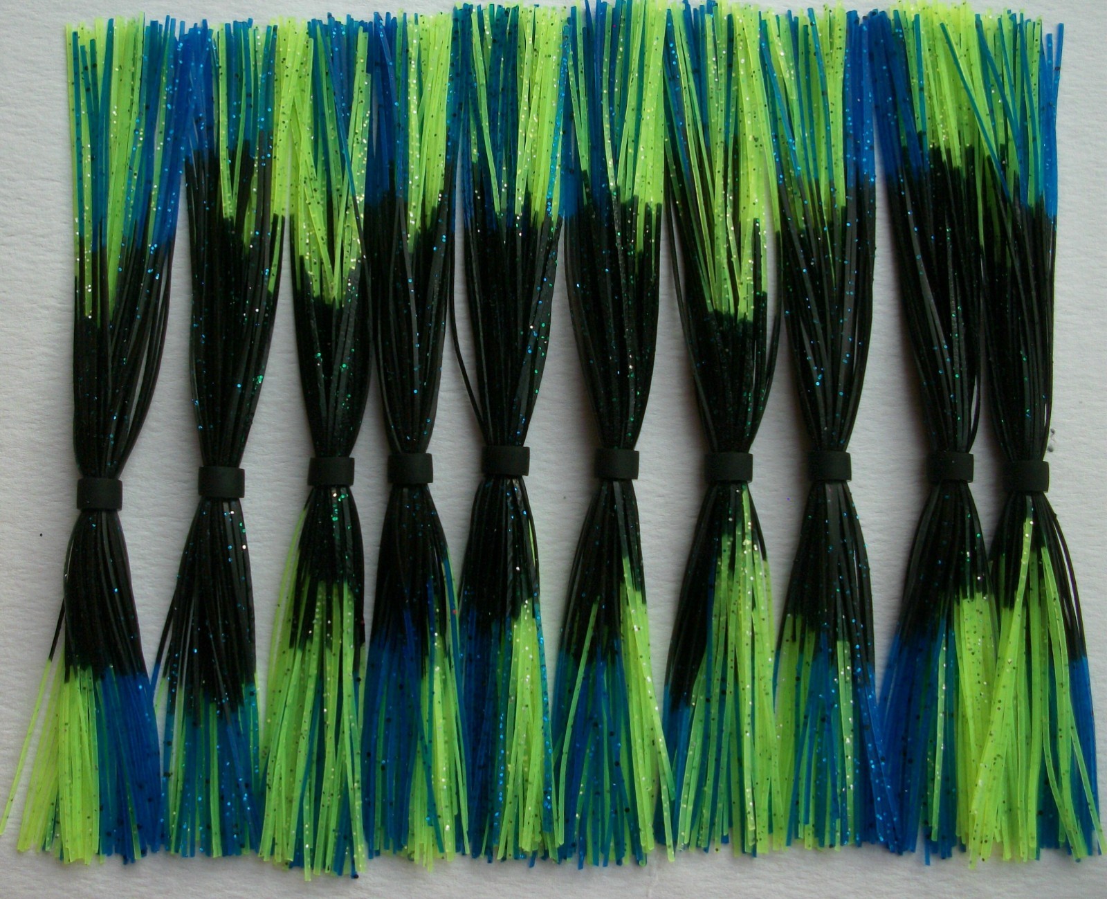 10 Spinnerbait Skirts for 3/8 oz &  1/2 oz  BLACK w/ CHARTREUSE TIP & BLUE TIP