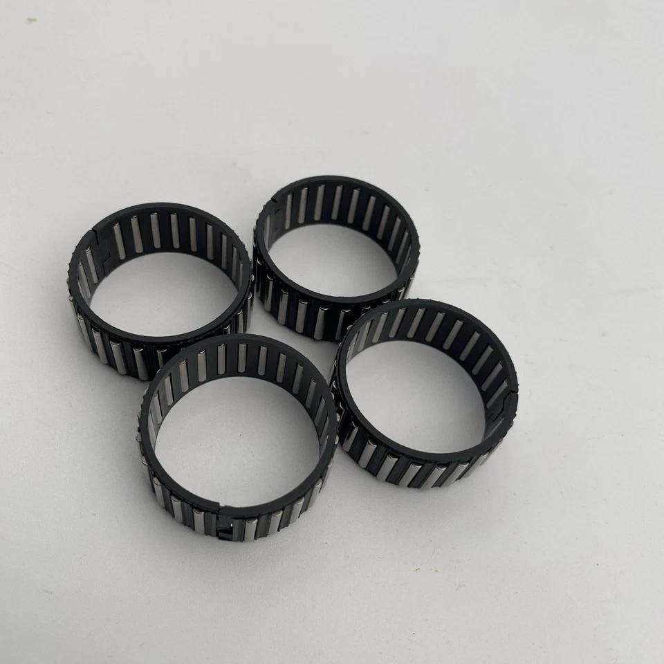 Paquete de 4 cojinetes de transmisión de jaula dividida OEM 80-06 Touring Softail Foto 4 de 4