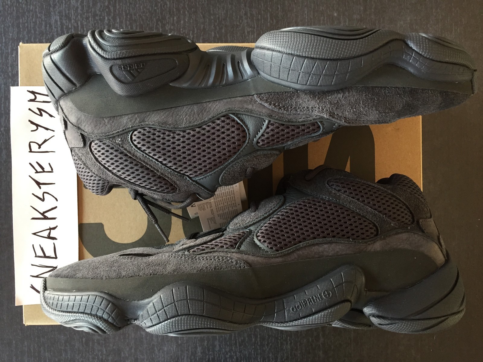 Adidas Yeezy 500 Desert Rat Utility Black 48 2/3 F36640 Kanye West Boost US 13.5 Adidas Yeezy 500 Desert Rat Utility Black 48 2/3 F36640 Kanye West Boost US 13.5