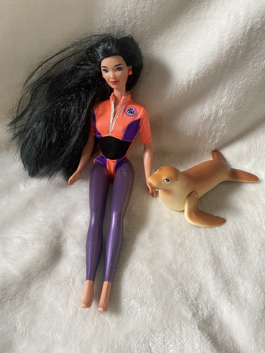 Real Friends fingerboard 人形 トイザらス barbie Barbie Ocean Friends Kira Doll & Her Seal Friend Wet Suit Used