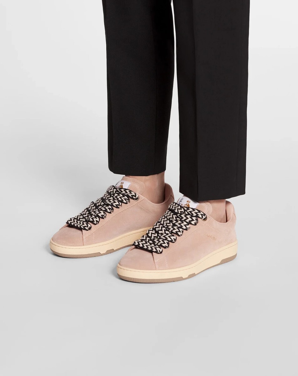 【関税込み】Lanvin ピンク スエード Curb Lite スニーカー Lanvin Curb スニーカー | ピンク | FARFETCH JP