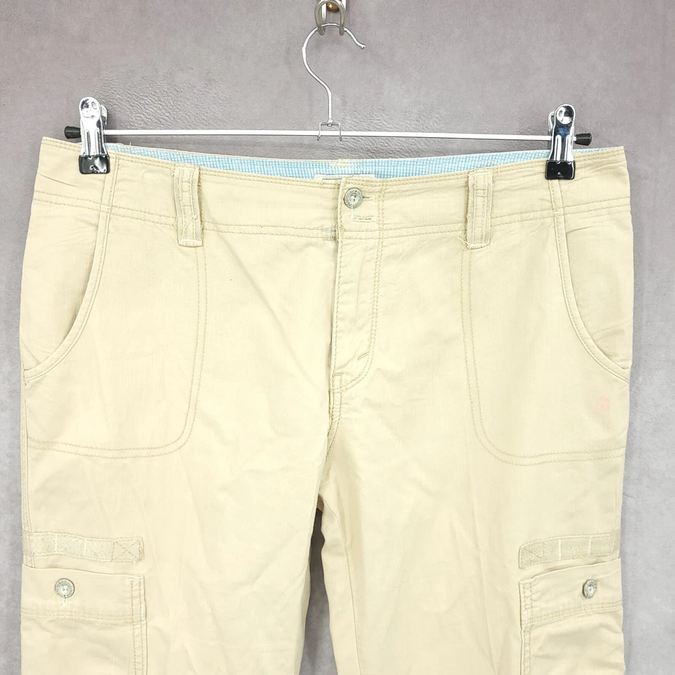 Pantalones capri Levis Cargo para mujer 8 bolsillos beige senderismo aire libre Foto 3 de 4
