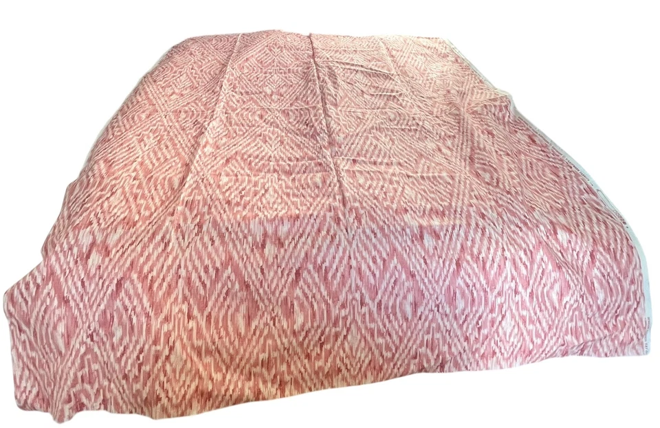P KAUFMANN PINK & WHITE FLAME IKAT COTTON MULTIUSE FABRIC 68x54"W - Image 3 of 4