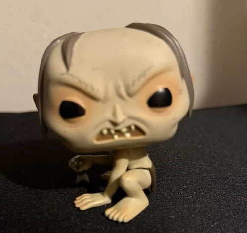 Funko Pop! The Lord of The Rings Gollum with Fish Chase #532