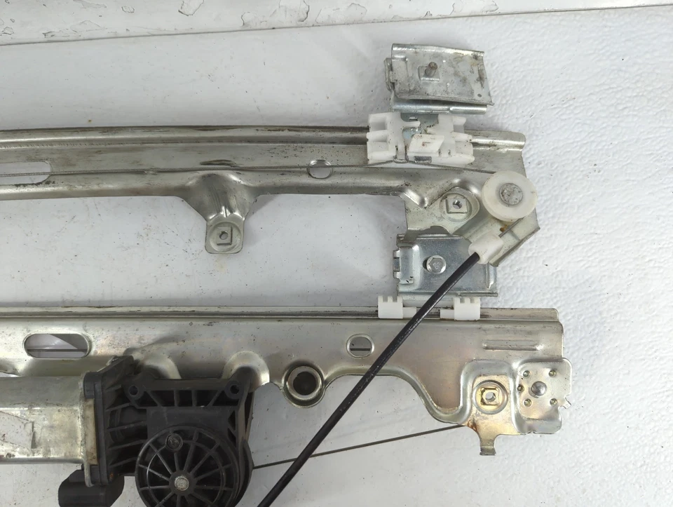 Regulador ventana trasera izquierda conductor Chevrolet Avalanche KLN5L Foto 4 de 4