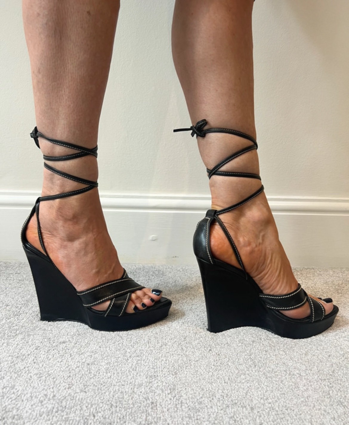 sandali con plateau in pelle nera yves saint laurent vintage di lusso 4 uk