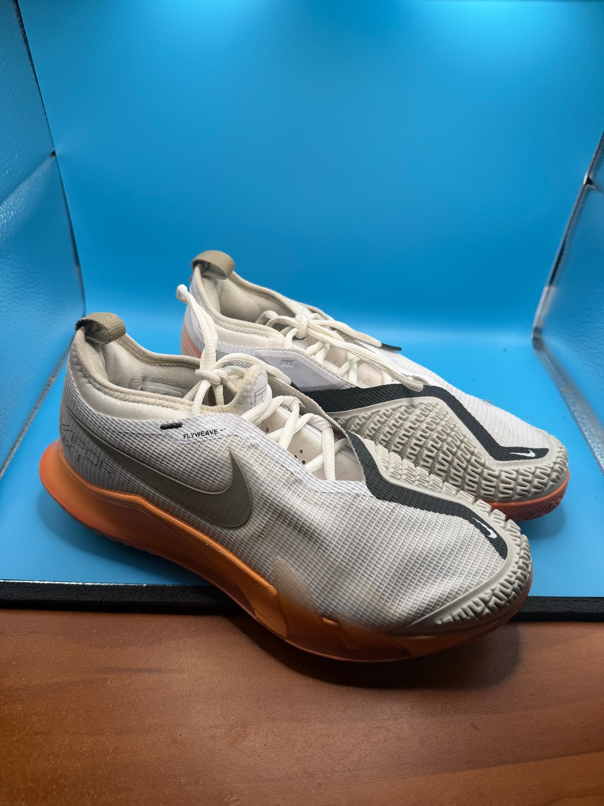 Nike React Vapor NXT HC White Khaki Light Bone CV0724-103 Men's Size 6.5 Shoes