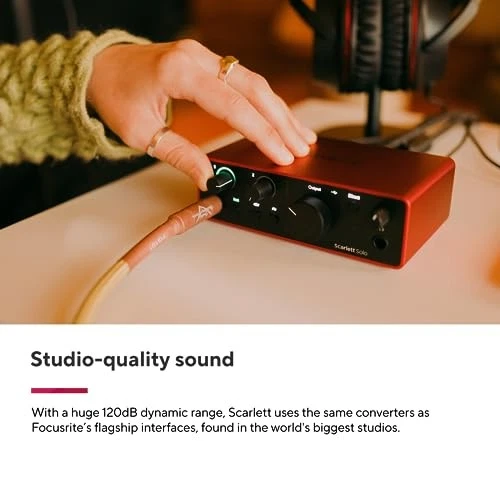 Scarlett Solo Studio 4th Gen USB Audio Interface Bundle for the - Image 4 of 4