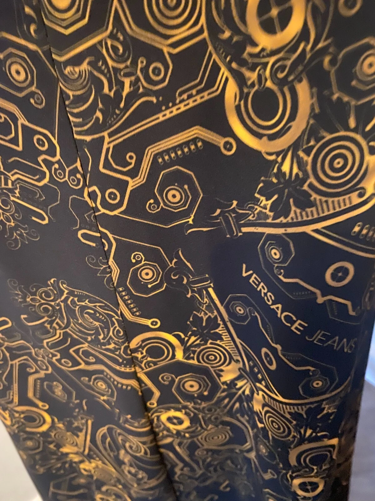 Abito a tubino ICONIC VERSACE nero e oro UK 12 I 44