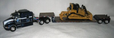 1/64DCP33752 T660 63  Sleeper D6R XL Dozer On Renegade LXT40 Double Drop Trailer