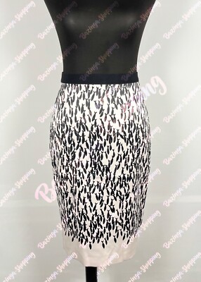 Ocean Whisper   Marc Cain Rock N1 (34) Creme-Schwarz Fische Print