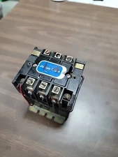 JOSLYN CLARK T77U032 NEMA SIZE 2 CONTACTOR T77UO32 W/ TB 159-1 110-120 60HZ COIL