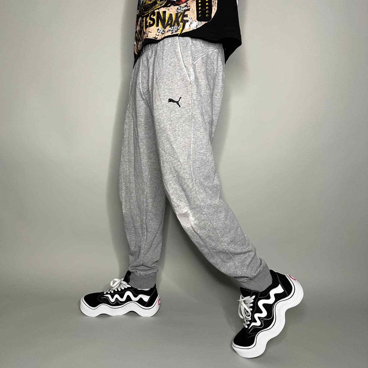 Puma Joggers Mens L Light Grey Cotton Sweatpants Black Logo Baggy Fit | eBay