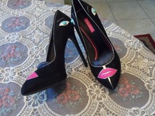 New Dolce & Gabbana Black Suede Heeled Pumps w/Embellishment Size EU 39B - US 9M