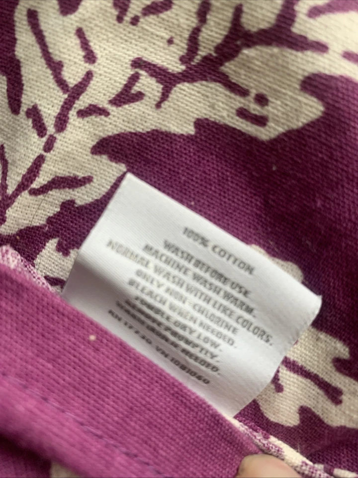 4 Threshold Dinner Napkins/Kitchen Towels 17”x27” 100% Cotton Purple Berry - Image 4 of 4