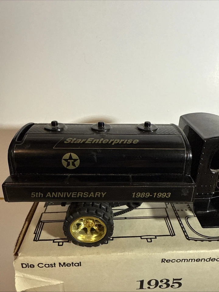ERTL Texaco DIECAST METAL 1935 MACK TANKER BANK HC-0157 Star Enterprises Foto 2 de 4