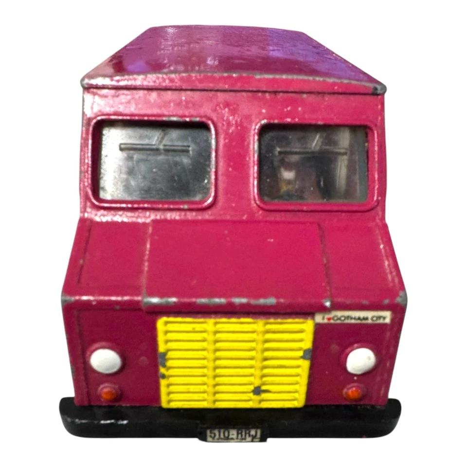 De colección Años 80 Batman Joker Van DC Comics ERTL 4.5” Die Cast Pintura Desgaste Ver Fotos Foto 3 de 4