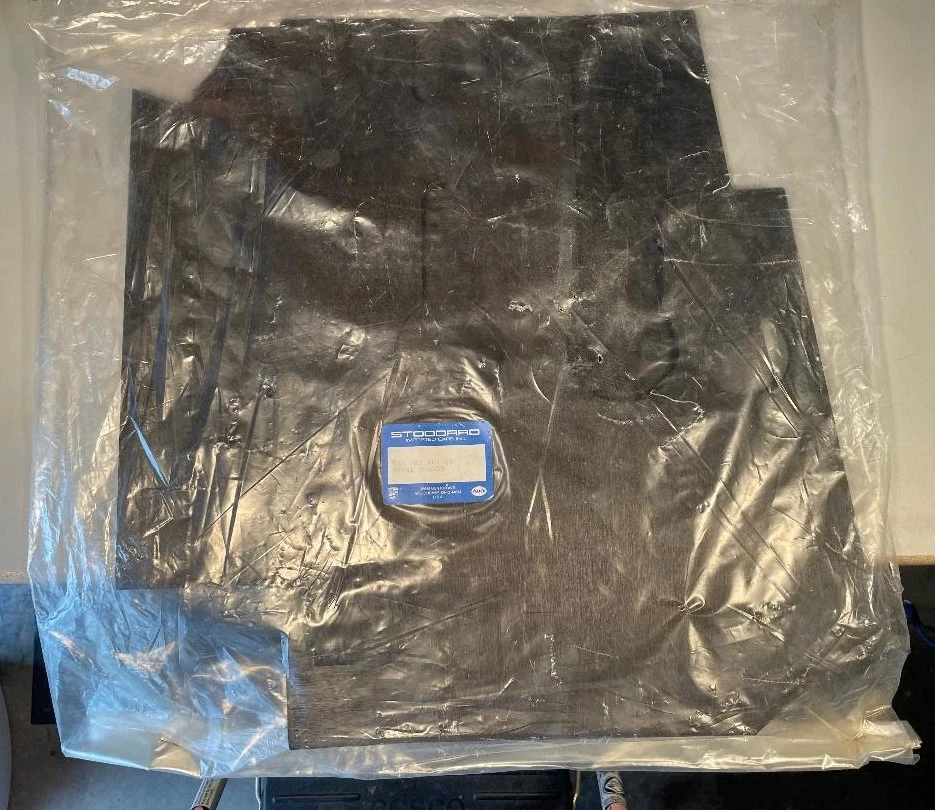 JUEGO DE TABLERO DE SUELO DE MADERA PORSCHE 356A NOS 644-551-601-00 Foto 2 de 3