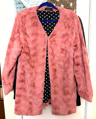 MINKPINK Brand PINK FAUX FUR JACKET Size Small