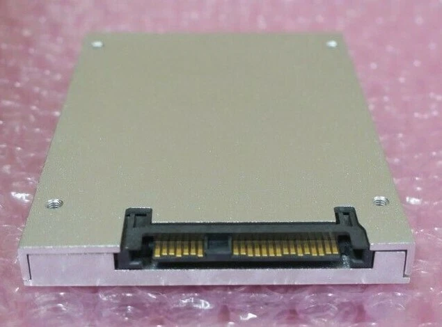 IBM System X 200GB SAS 6Gb 2.5" Solid State Drive SSD 00W1548 00W1551 TXA2D2 - Image 3 of 3