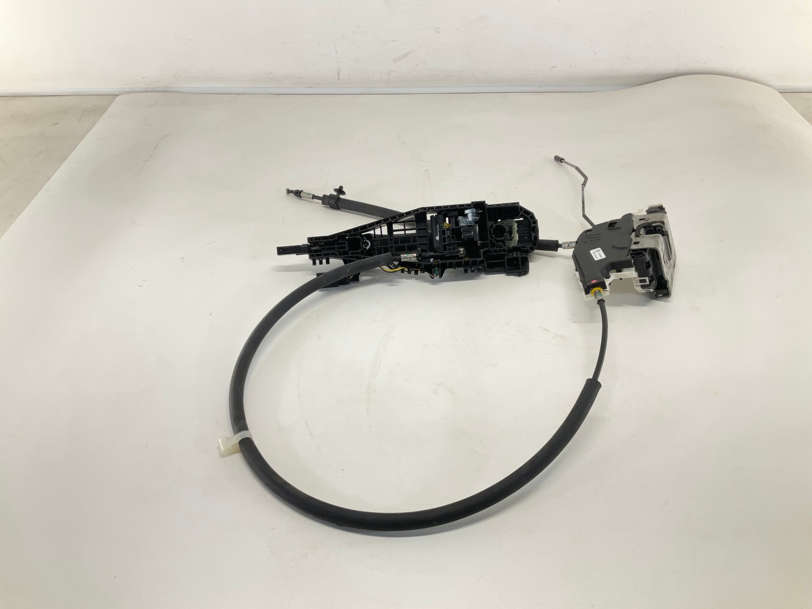 14-17 Maserati Ghibli Exterior Front Right-Passenger Door Handle w/ Lock Latch C