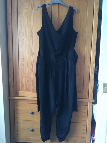 Bnwt Ladies Black Summer Peacocks Evie Jumpsuit Size Uk 18 - 第 1/11 張圖片