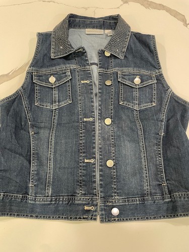 Platinum by Chico’s Denim Vest Size 1 M Bling AK98