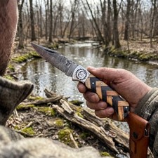Custom Engraved Handmade Damascus Steel Foldi...