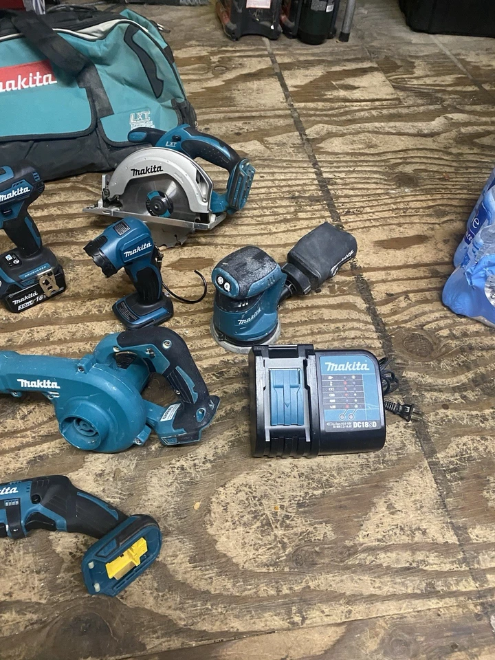 Makita Cordless 18v Tool Set - Image 3 of 4
