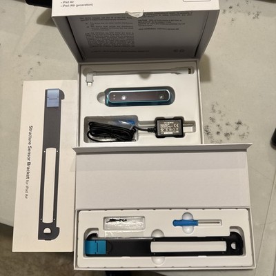 Structure Sensor ST01 w/Data Cable, AC Adapter, iPad Air Bracket