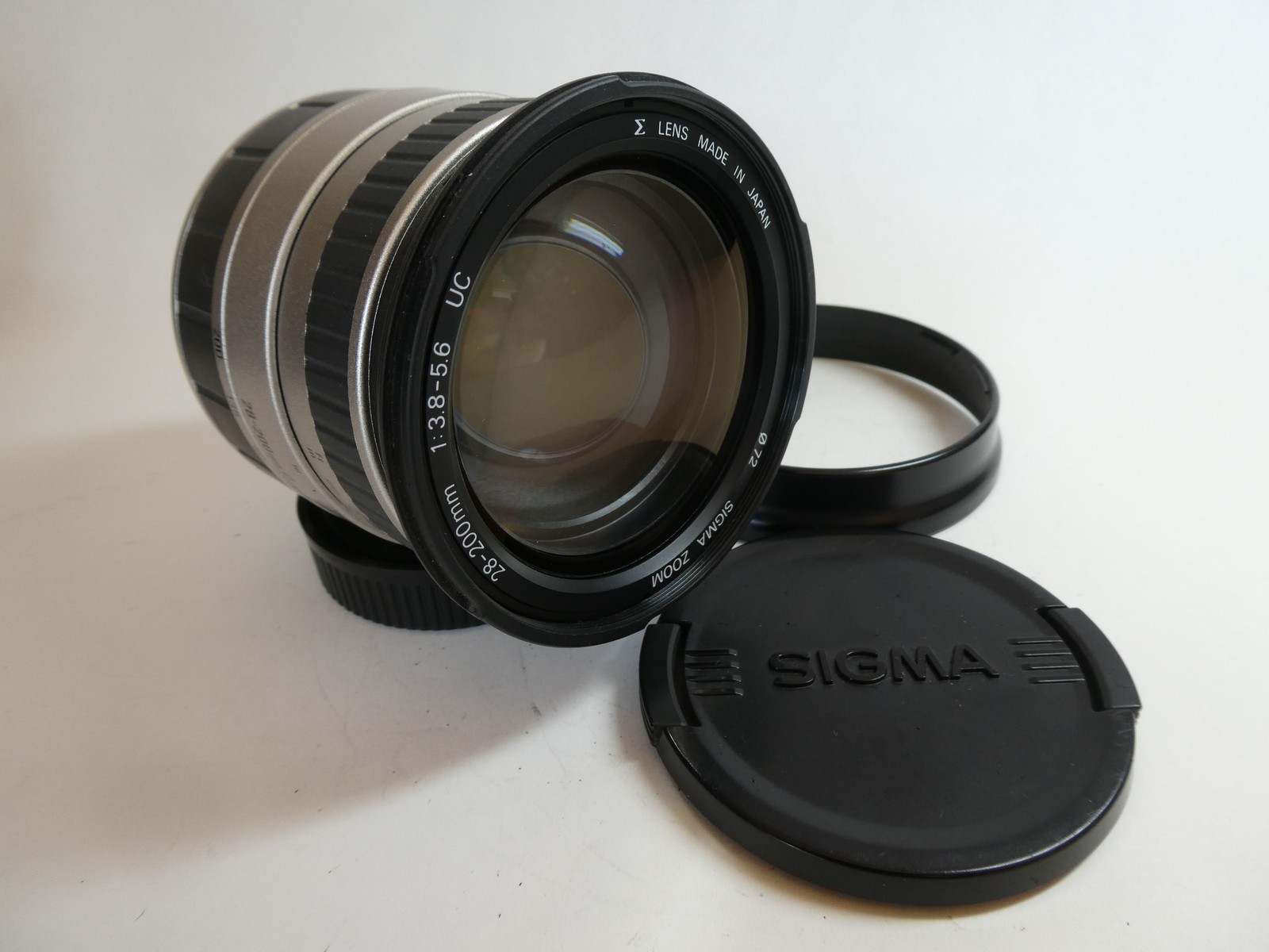 Sigma Aspherical 28-200mm f3.8-5.6 Auto Focus Lens Nikon AF Mount 
