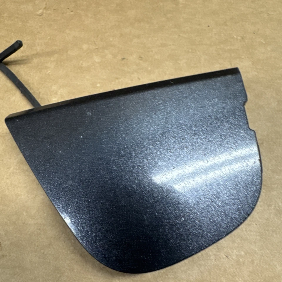 Оригинальная отделка крышки буксировки переднего бампера для Subaru Forester 2017 2018 годов выпуска 61k B111 - Изображение 3 из 4