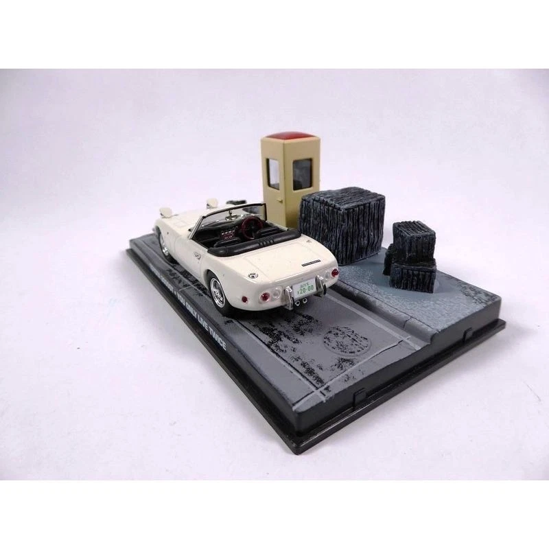 JAMES BOND - 1/43 TOYOTA 2000GT - SOLO VIVES DOS VECES - 007 - EAGLEMOSS Foto 3 de 4