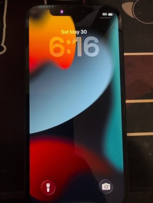 Apple iPhone 12 - 64 GB - Black (Unlocked)