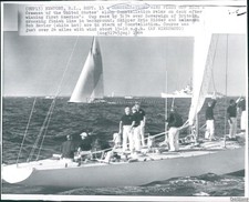 1964 Newport Constellation Eric Ridder Bob Bavier Race Wirephoto 7X9 Vintage