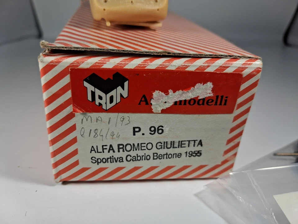 KIT TRON ALFA ROMEO GIULIETTA SPORTIVA CABRIO BERTONE SCALA 1/43 - Immagine 4 di 4