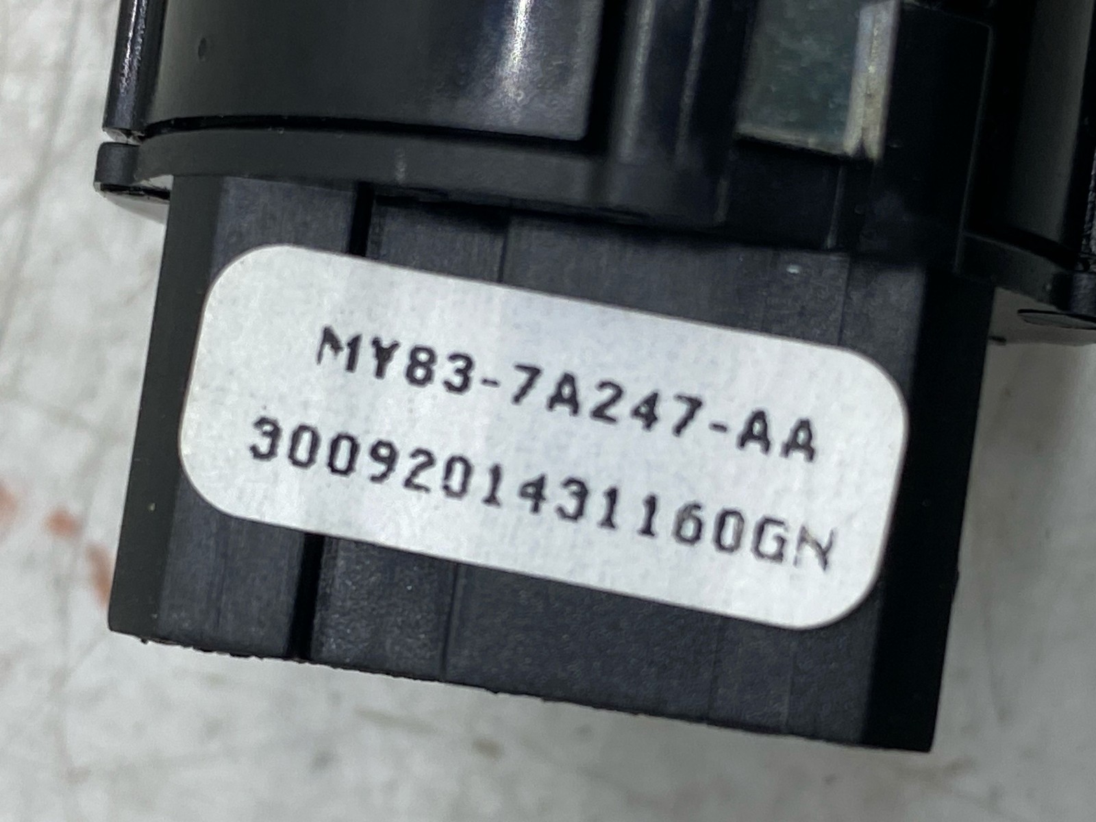 2020-2025 ASTON MARTIN DBX CENTER DASH TRANS NEUTRAL SWITCH BUTTON MY83-7A247-AA