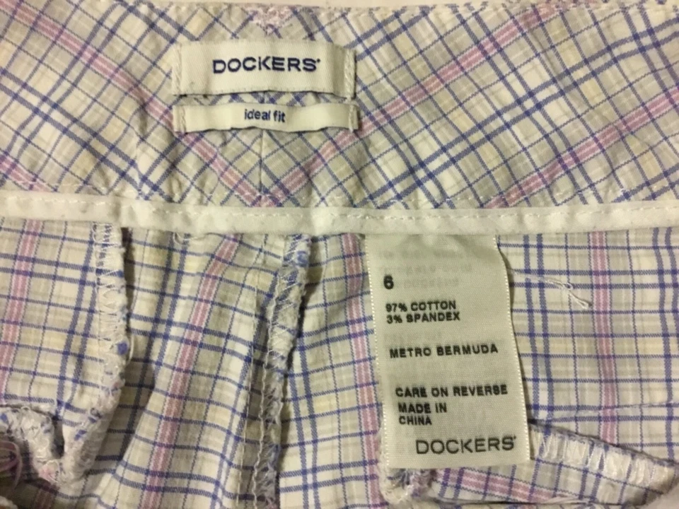 Women”s Dockers Ideal Fit Metro Burmuda Shorts Size 6 Multicolored Check - Imagem 4 de 4