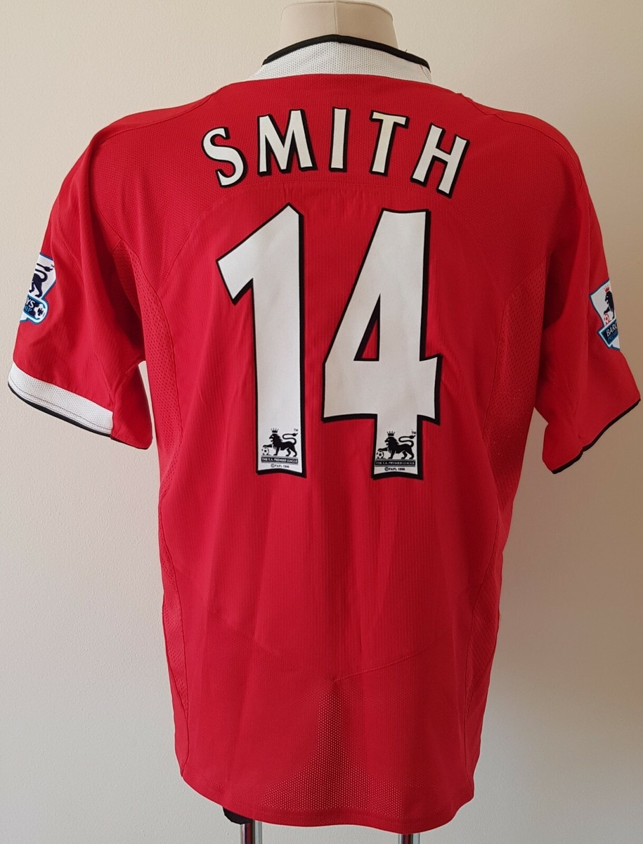 Manchester United 2004 - 2006 Home football Nike shirt #14 Smith